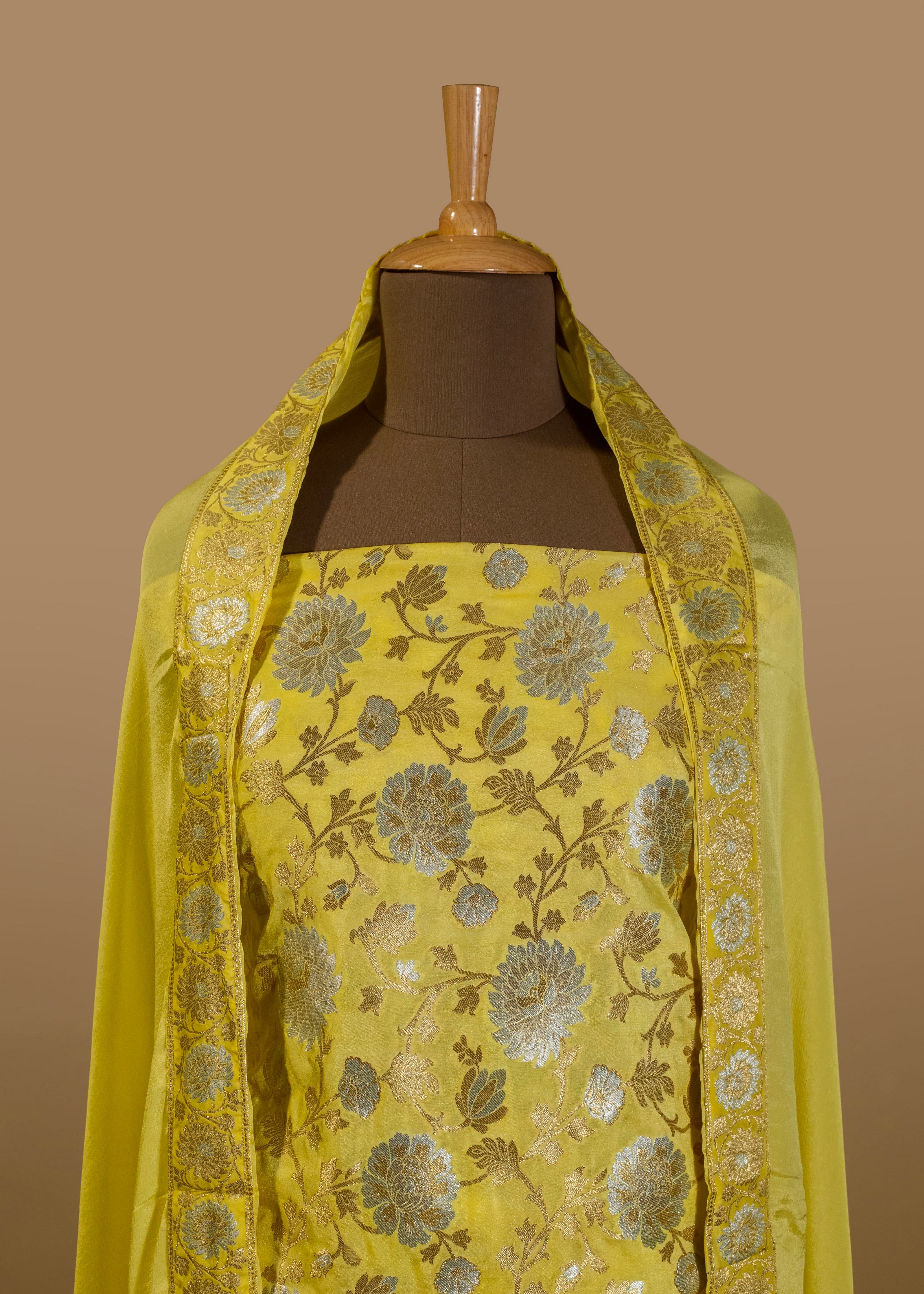 Luxurious  Banarasi Suit Dupatta for Special Occasions